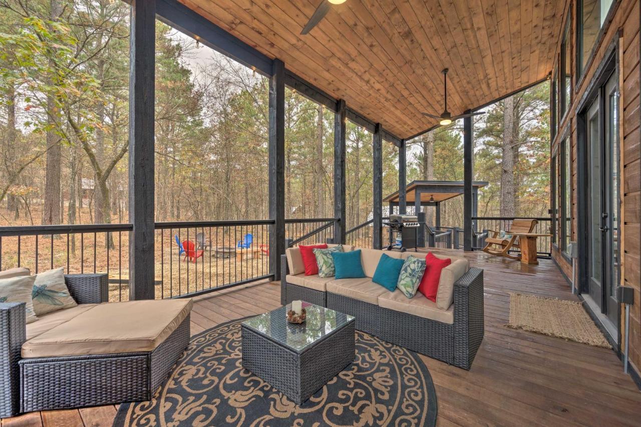Luxury Cabin In The Woods With Hot Tub And Yard Games! Брокен-Боу Екстер'єр фото